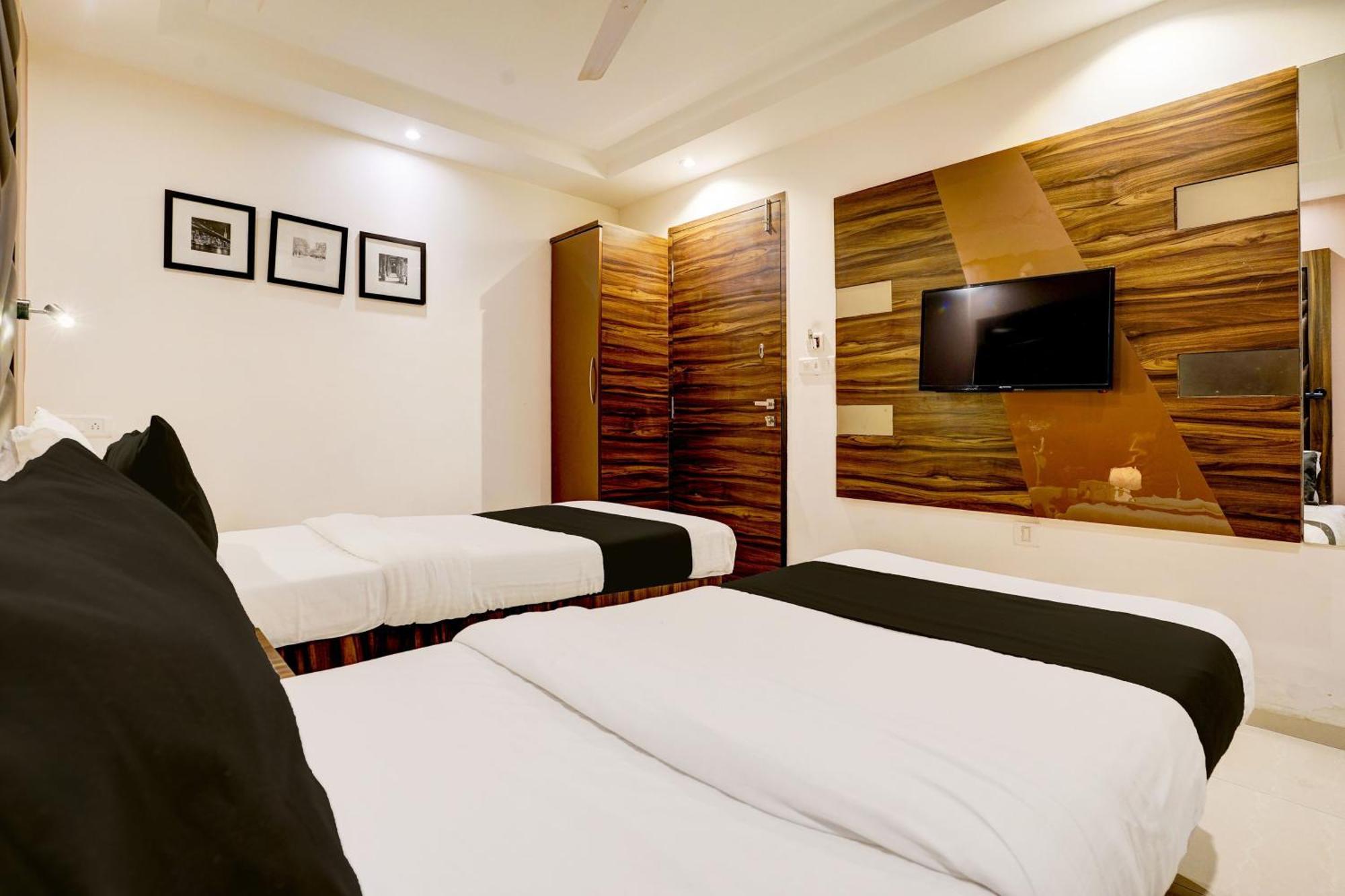 Super Hotel O Mumbai Central Formerly Park Palace Dış mekan fotoğraf